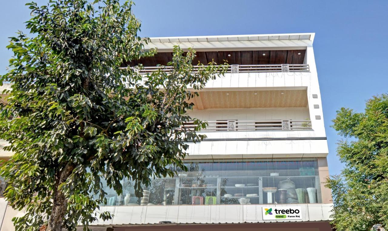 Treebo Paras Raj Near City Palace Udajpur Exteriér fotografie